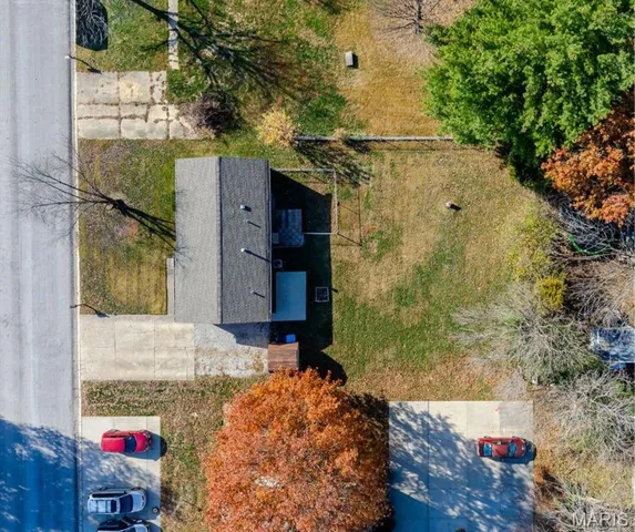 $160,500 | 425 Meadow Drive, Troy, IL 62294