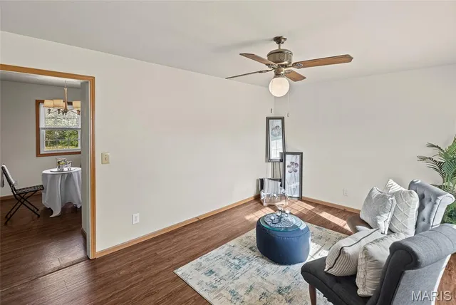 $160,500 | 425 Meadow Drive, Troy, IL 62294