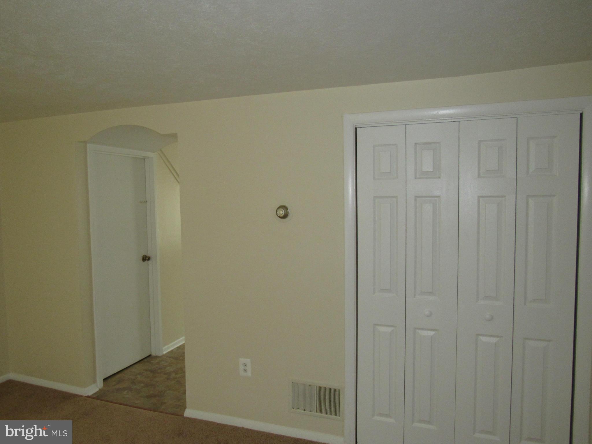 8020 Lansdale Road Baltimore, MD 21224 - Photo 9 of 30 Interior (General)