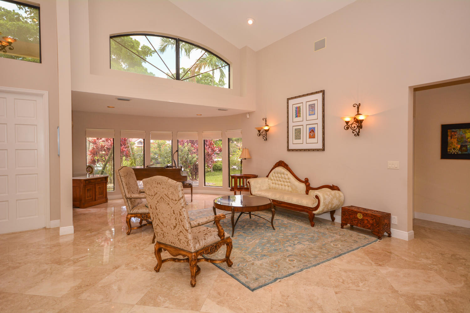 4600 Northwest 26th Way Boca Raton, FL 33434 - Photo 14 of 41 Living Room
