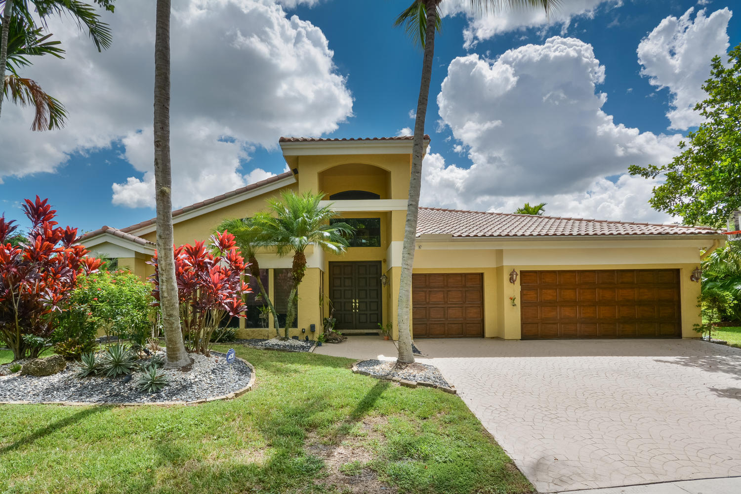 4600 Northwest 26th Way Boca Raton, FL 33434 - Photo 2 of 41 Front