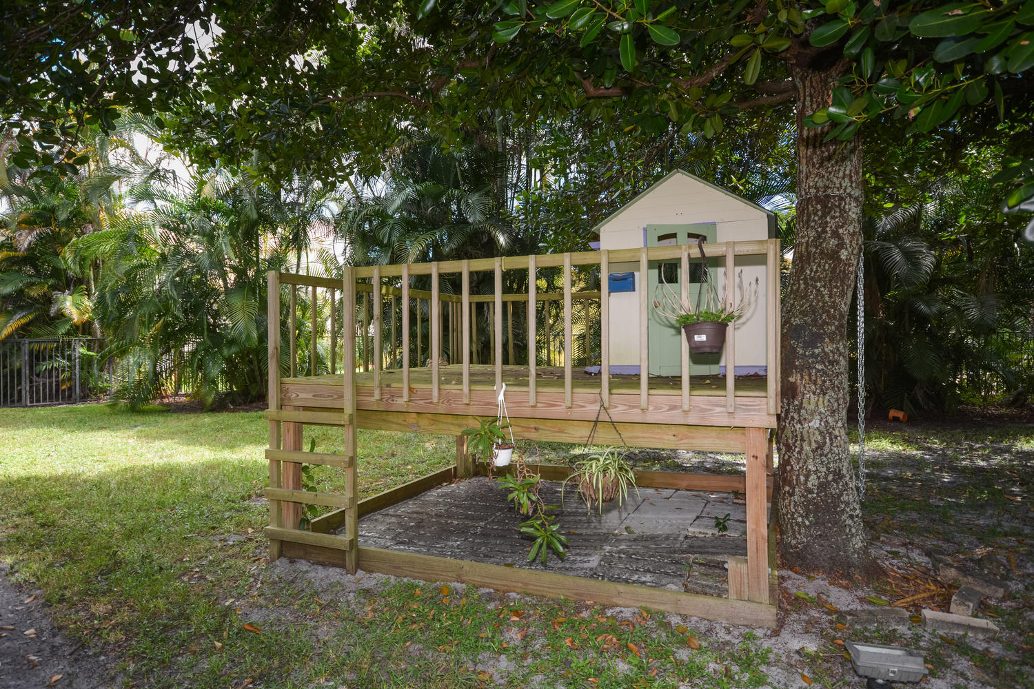 4600 Northwest 26th Way Boca Raton, FL 33434 - Photo 40 of 41 Back Yard