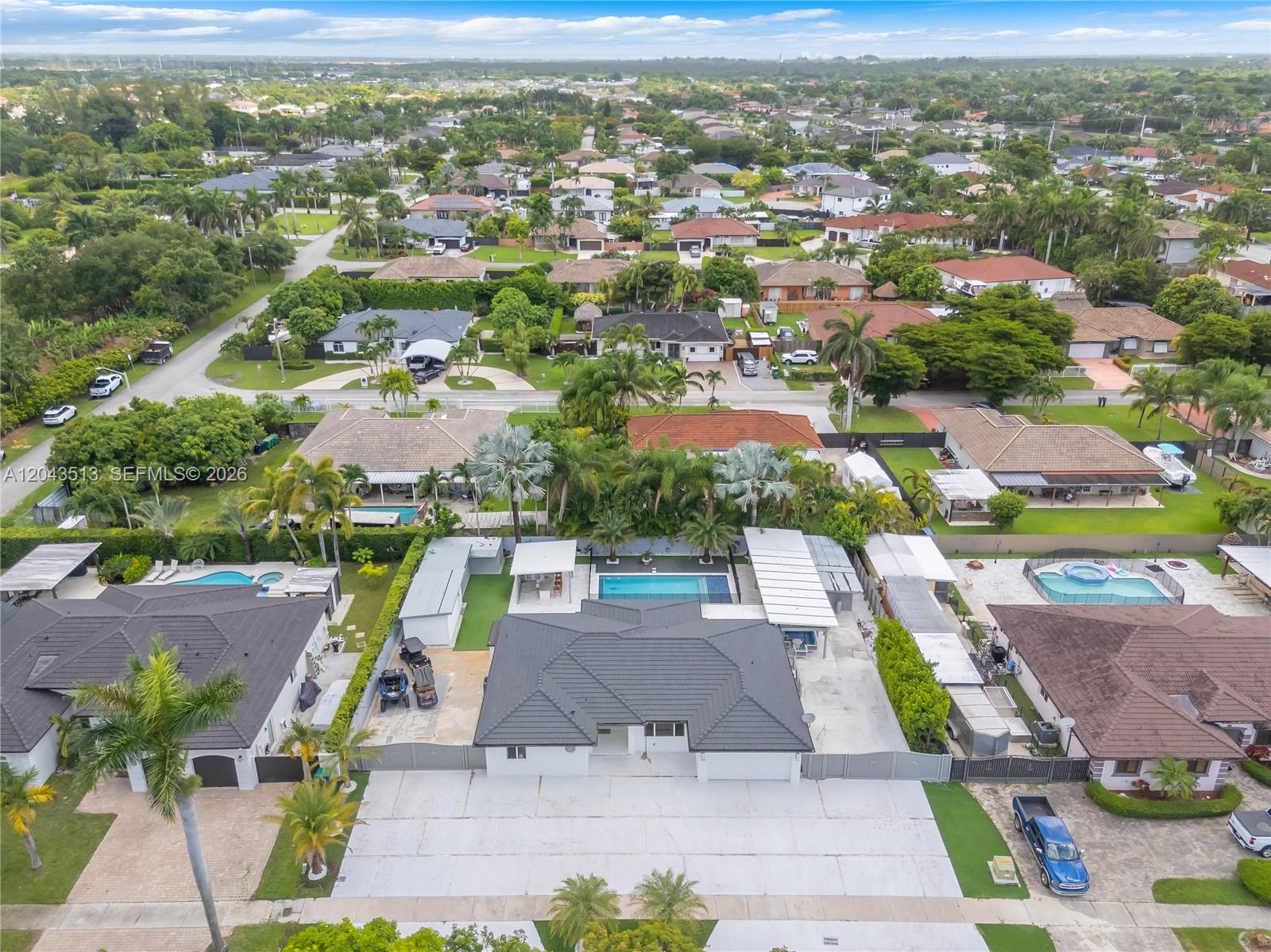 13261 Southwest 204th Street Miami, FL 33177 - Photo 40 of 47