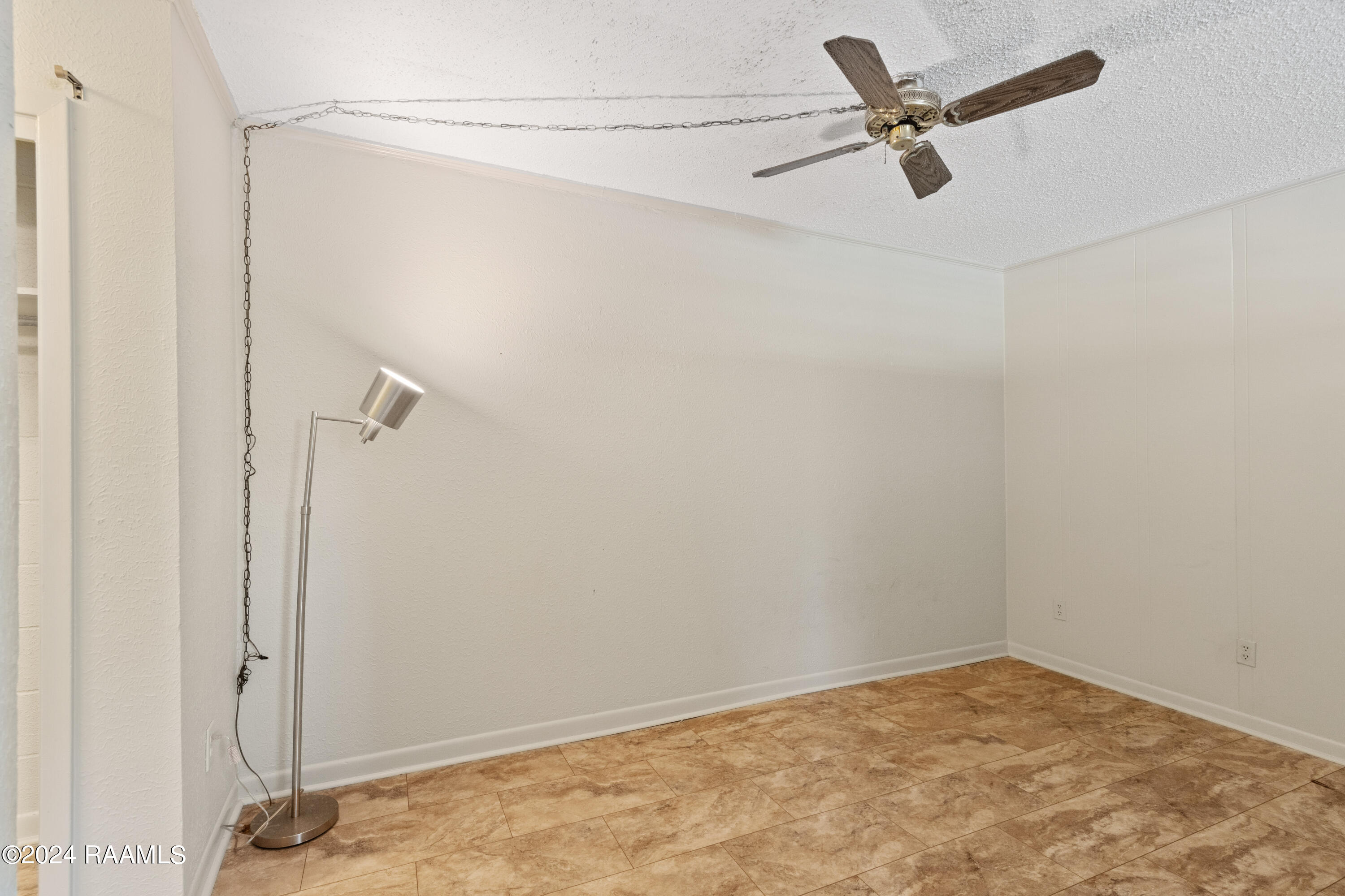 201 South College Road, Unit 219 Lafayette, LA 70503 - Photo 12 of 26 201SCollege#219-40