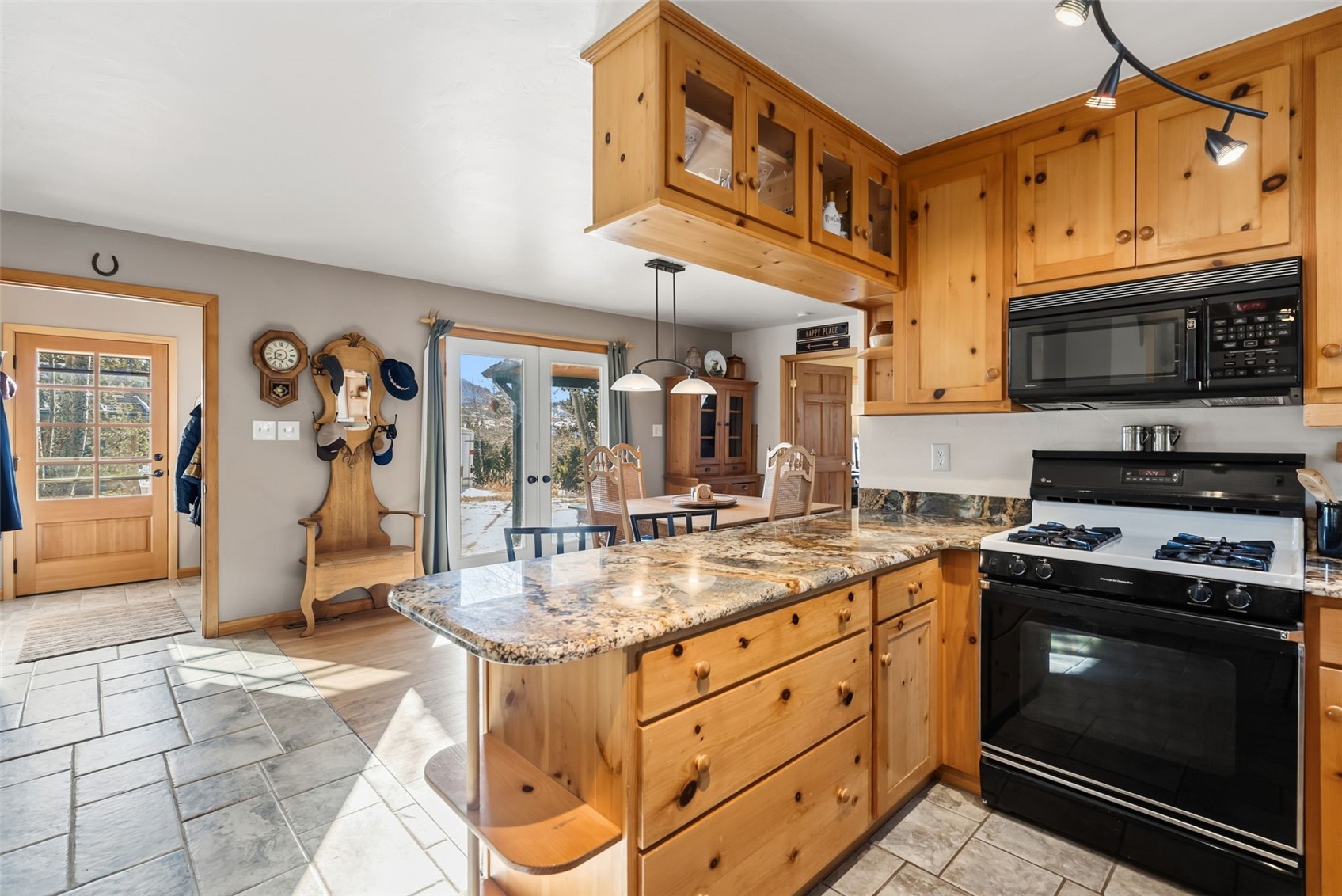 277 G Road Silverthorne, CO 80498 - Photo 11 of 48 Gallery Image 11