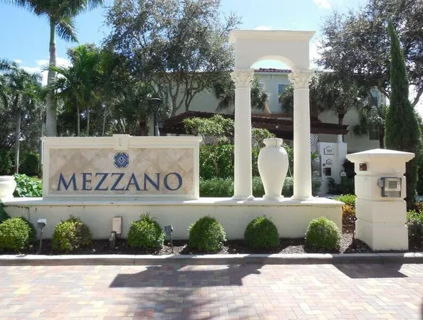 $2,325 | 9833 Baywinds Boulevard, Unit 7302, West Palm Beach, FL 33411