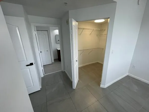 $2,325 | 9833 Baywinds Boulevard, Unit 7302, West Palm Beach, FL 33411