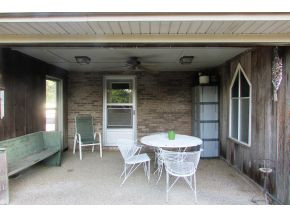 1553 Old Shiloh Road Greeneville, TN 37745 - Photo 8 of 24 Back enclosed covered patiio