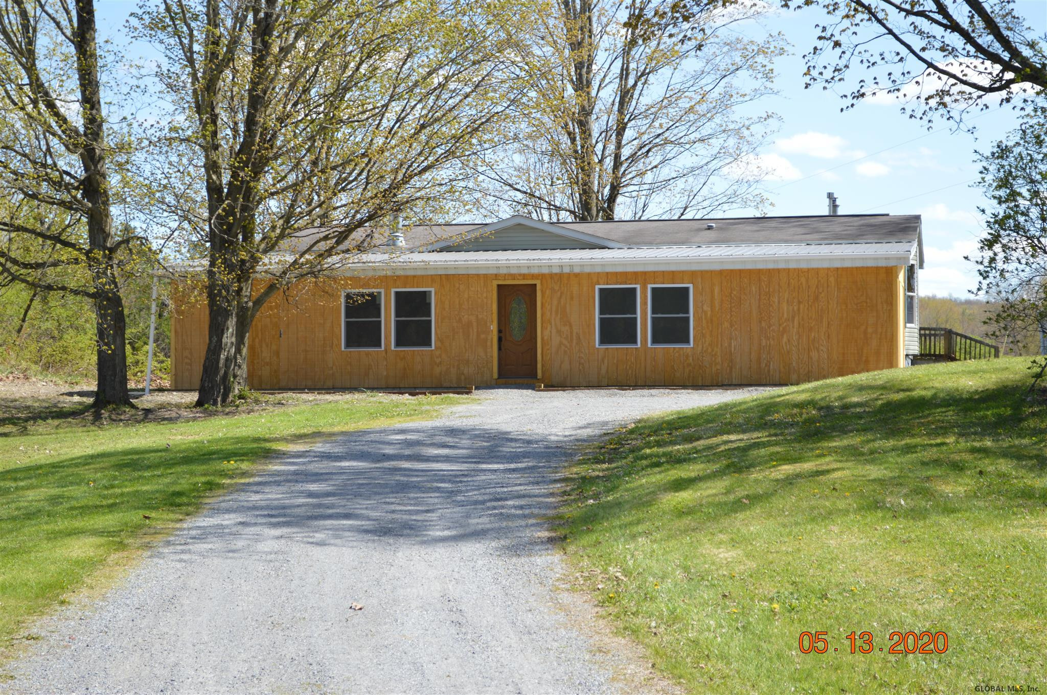 288 Stoddard Road Hampton, NY 12837 - Photo 1 of 27 Photo 1