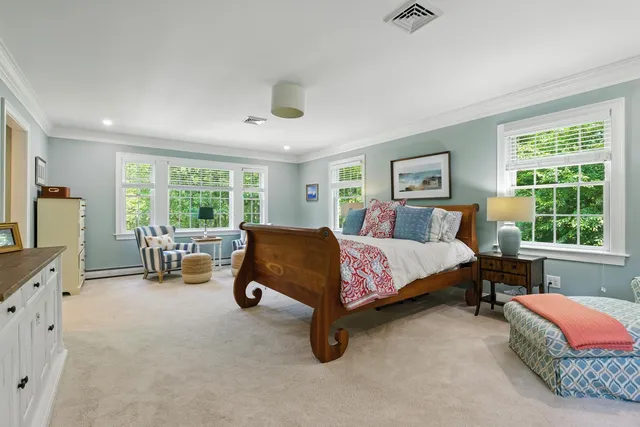 $1,725,000 | 23 Rockrimmon Road, North Hampton, NH 03862