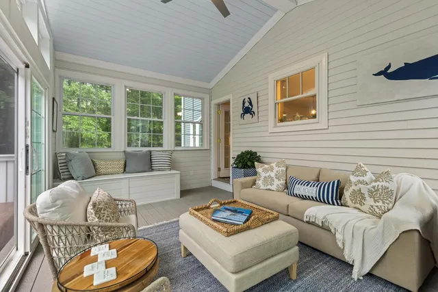 $1,725,000 | 23 Rockrimmon Road, North Hampton, NH 03862