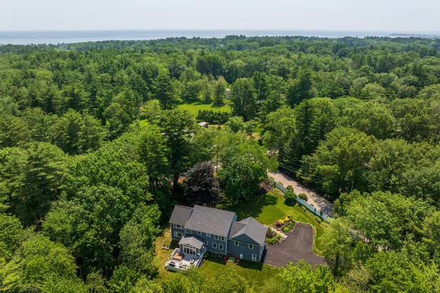 $1,725,000 | 23 Rockrimmon Road, North Hampton, NH 03862