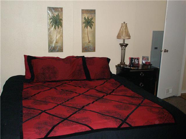 475 Corum Hill Road Castalian Springs, TN 37031 - Photo 4 of 7 Gallery Image 4