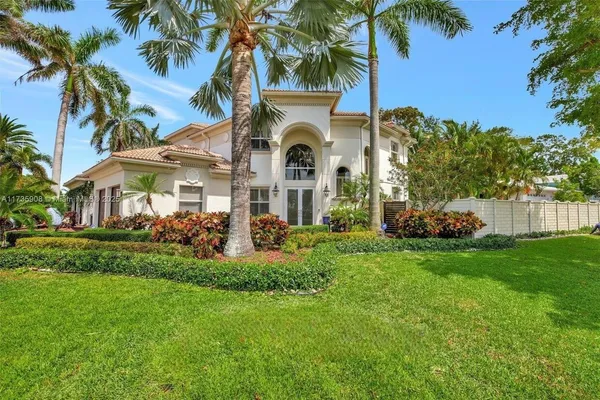 $2,450,000 | 2844 Northeast 26th Avenue, Lighthouse Point, FL 33064