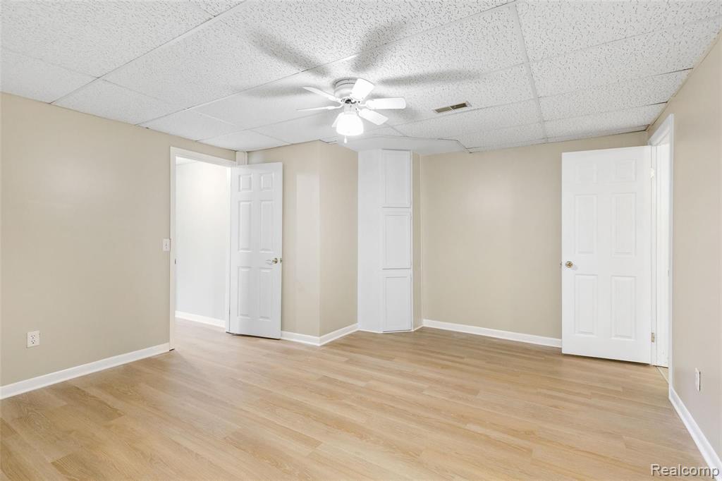 3327 Fairgrove Terrace Rochester Hills, MI 48309 - Photo 37 of 55