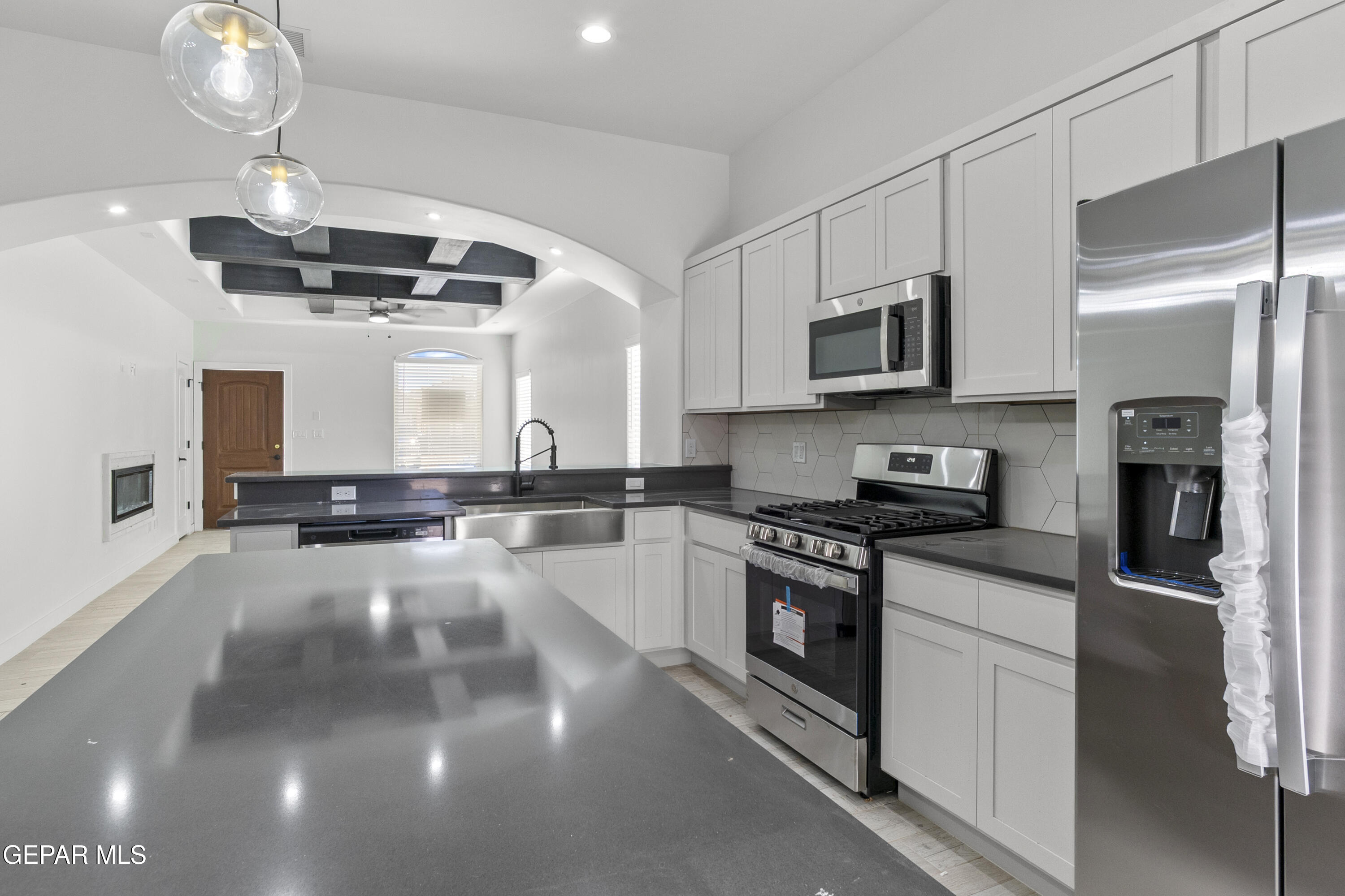3877 Object Place El Paso, TX 79938 - Photo 17 of 20 DSC06784