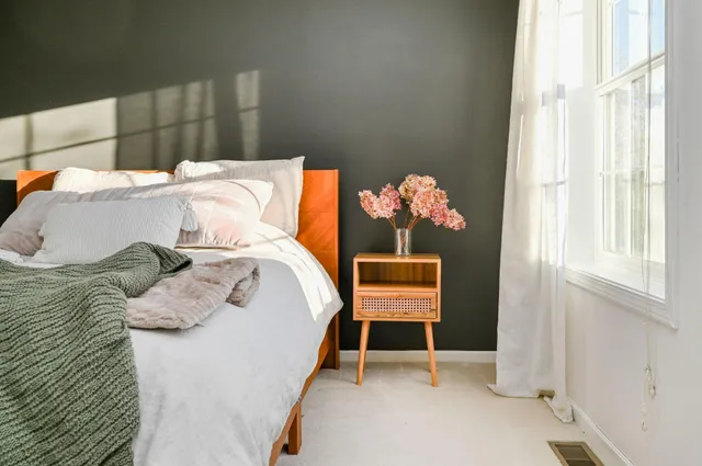 $275,000 | 11879 85th Place North, Maple Grove, MN 55369