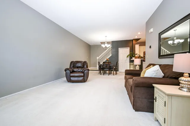 $275,000 | 11879 85th Place North, Maple Grove, MN 55369