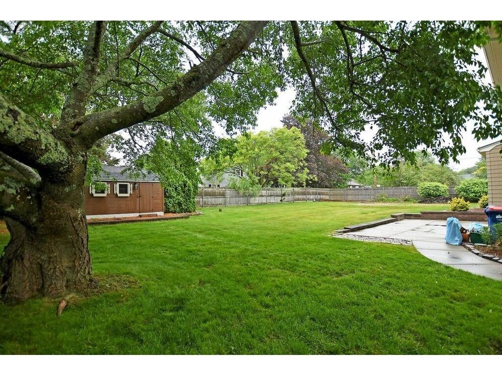 50 Colonial Road Seekonk, MA 02771 - Photo 37 of 39 Gallery Image 37