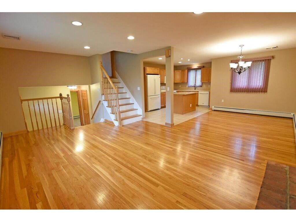 50 Colonial Road Seekonk, MA 02771 - Photo 7 of 39 Gallery Image 7