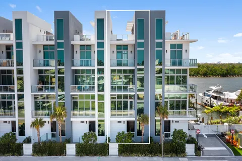 $2,899,000 | 2880 North Ocean Drive, Hollywood, FL 33019