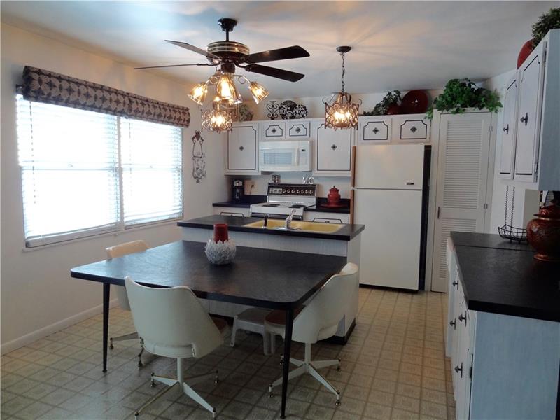 600 Davidson Drive Rochester, PA 15074 - Photo 8 of 19