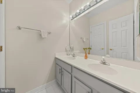 $1,275,000 | 8609 Terrace Garden Way, Bethesda, MD 20814