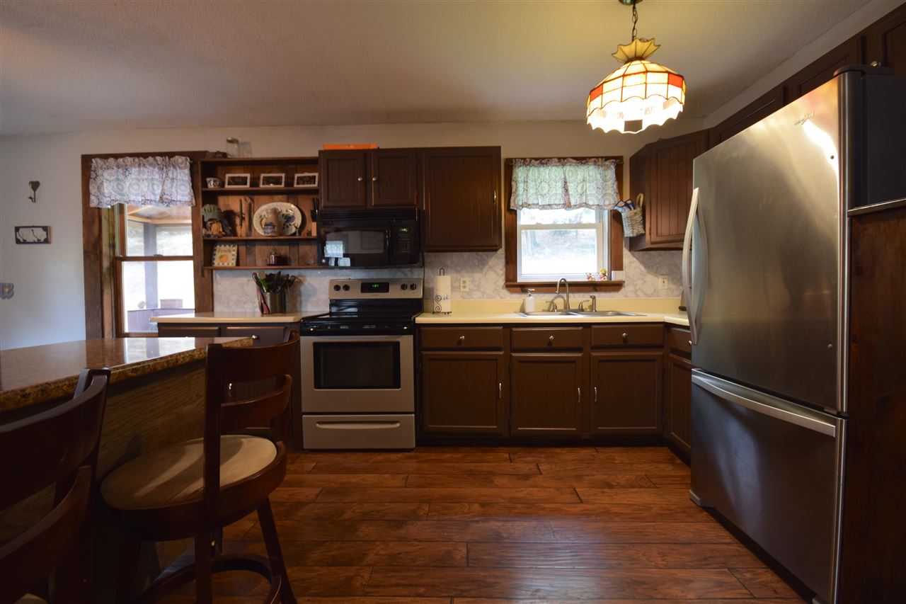 1357 Lake Road Milton, VT 05468 - Photo 5 of 22