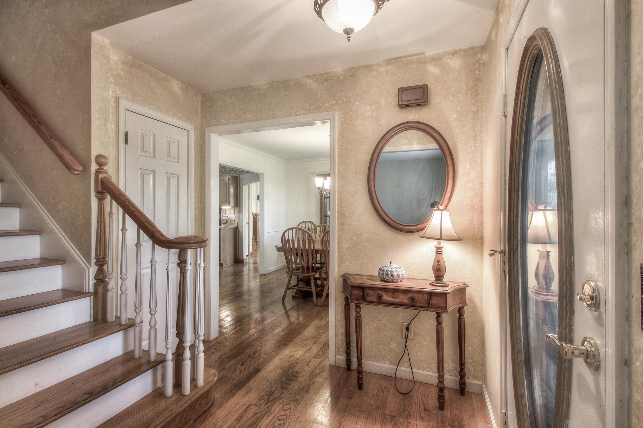3793 Albert Matthews Road Columbia, TN 38401 - Photo 12 of 26 Gallery Image 12