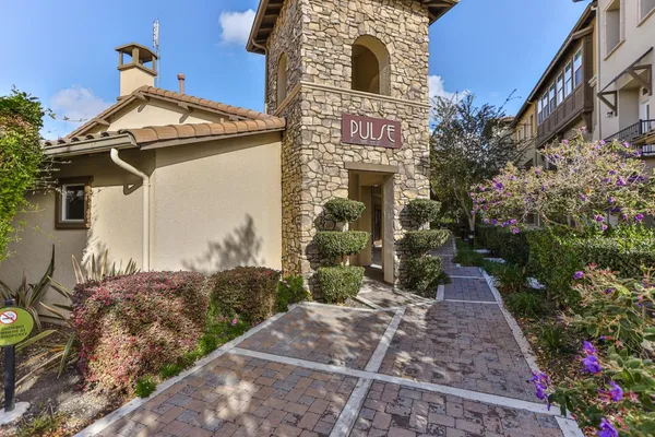 $1,180,000 | 958 East Duane Avenue, Unit 200, Sunnyvale, CA 94085