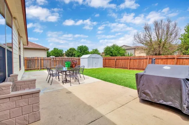 a view of outdoor space yard deck and patio