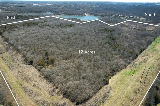 $2,464,000 | 2900 East 119th Street, Kansas City, MO 64137