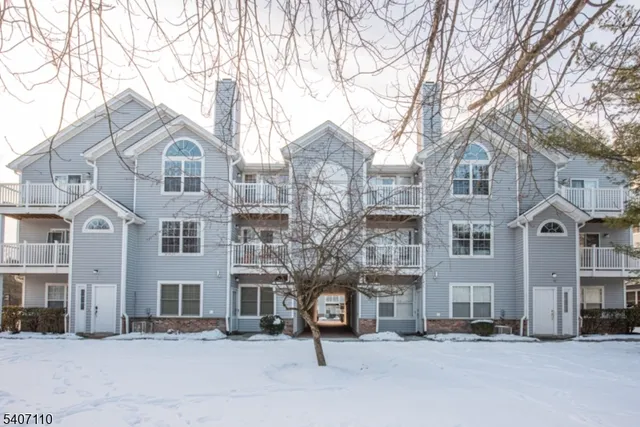 $448,000 | 10 Springbrook Road East, Unit 10, Montville, NJ 07045