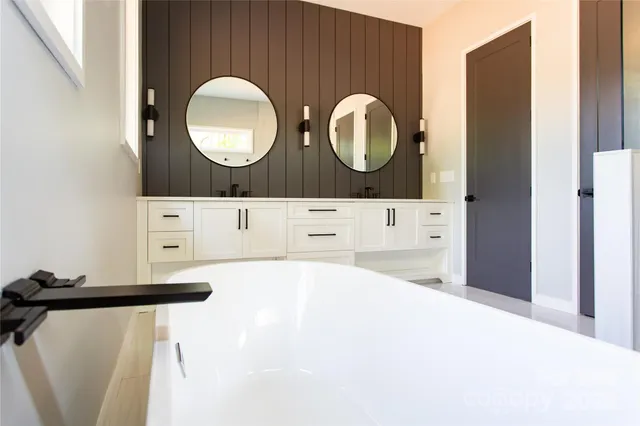 $1,750,000 | 0 Simpson Road, Unit 8, Waxhaw, NC 28173