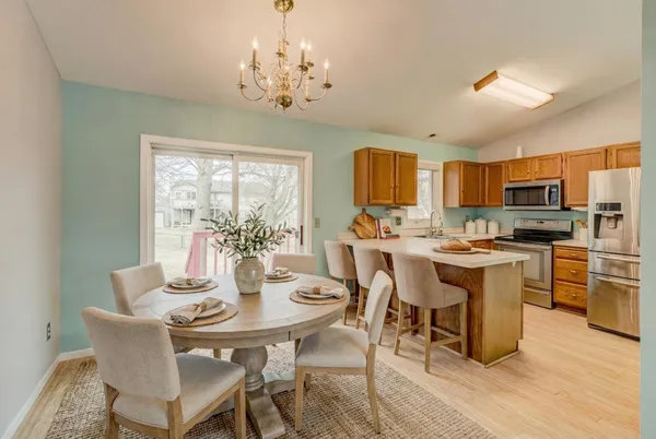 $400,000 | 4745 Narvik Drive, Eagan, MN 55122