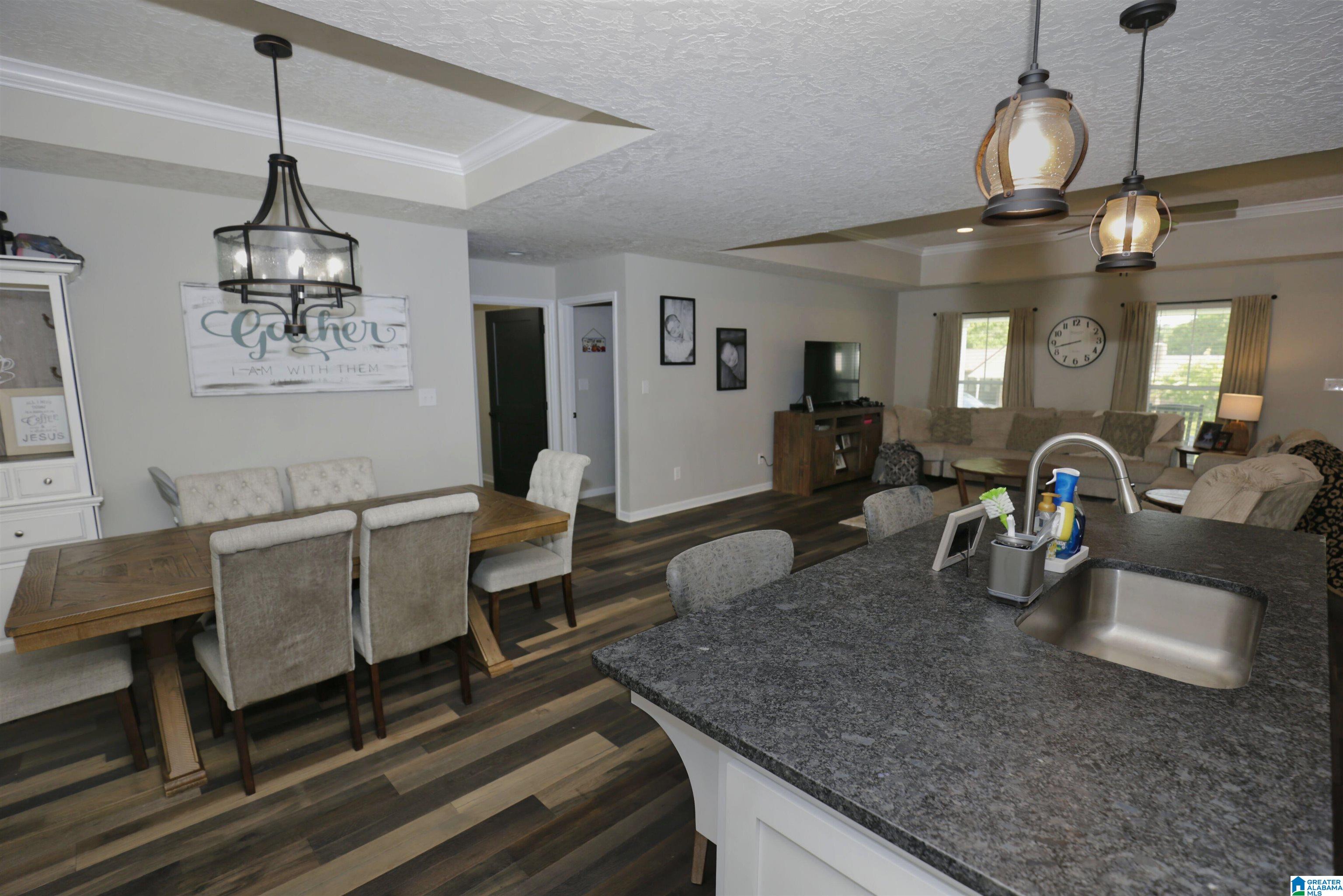 2655 Reeves Street Gadsden, AL 35903 - Photo 5 of 36
