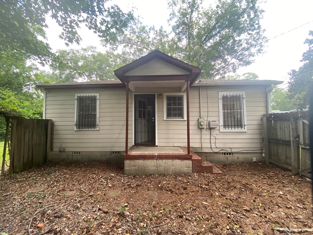 2221 Avalon Road Columbus, GA 31907 - Photo 31 of 40 Side Yard