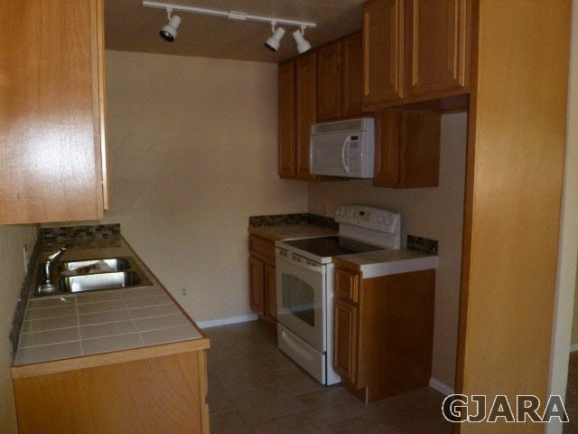 647 30 Road Grand Junction, CO 81504 - Photo 3 of 10 Gallery Image 3