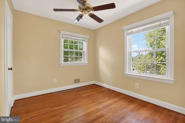 $5,400 | 4739 North Dittmar Road, Arlington, VA 22207