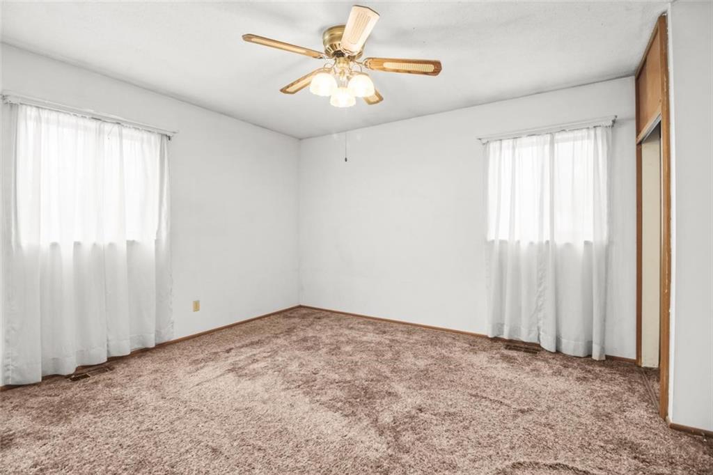 18924 East 6th Street North Independence, MO 64056 - Photo 13 of 22