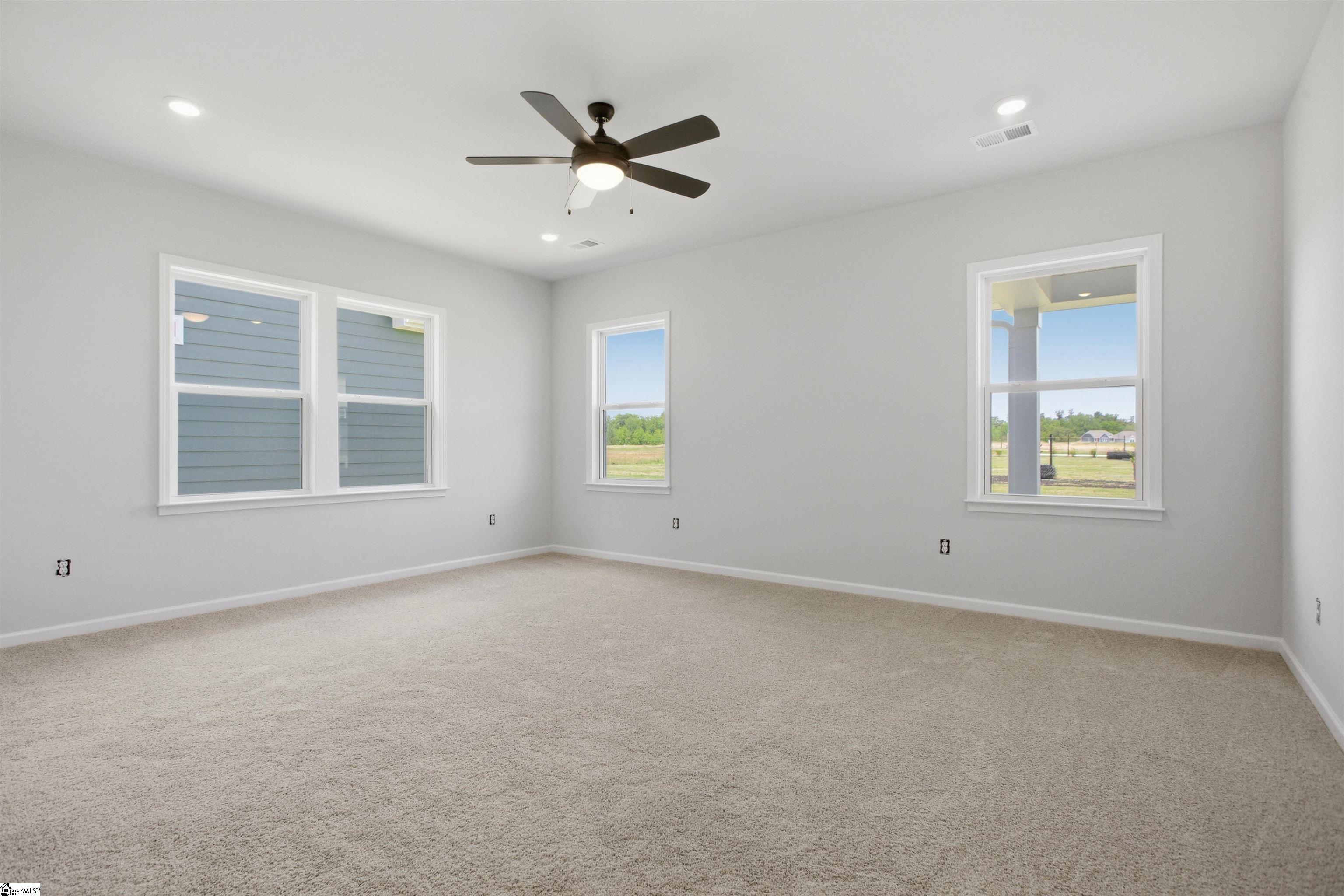 552 Hydrangea Street Seneca, SC 29678 - Photo 14 of 31