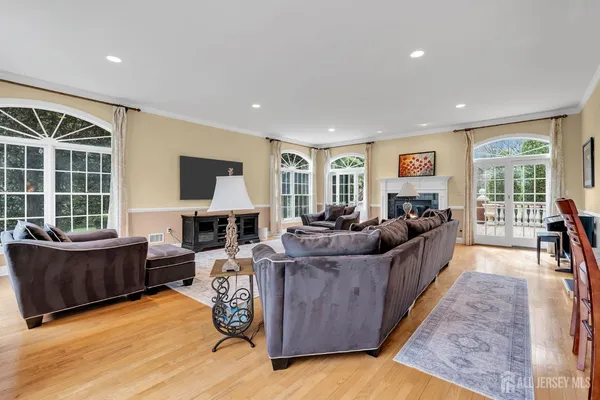 $2,950,000 | 31 Hillcrest Drive, Colts Neck, NJ 07722