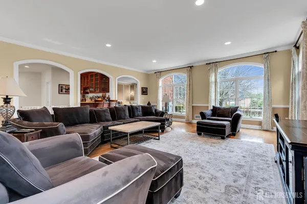 $2,950,000 | 31 Hillcrest Drive, Colts Neck, NJ 07722