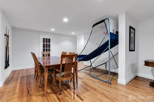 $2,950,000 | 31 Hillcrest Drive, Colts Neck, NJ 07722