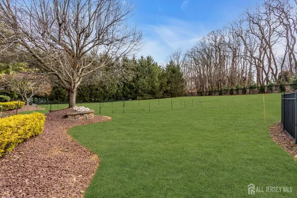 $2,950,000 | 31 Hillcrest Drive, Colts Neck, NJ 07722