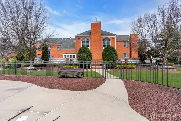 $2,950,000 | 31 Hillcrest Drive, Colts Neck, NJ 07722