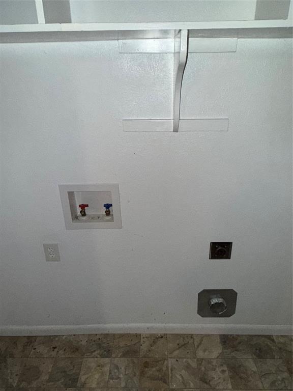 12039 Schroeder Road Dallas, TX 75243 - Photo 11 of 29 a view of small space