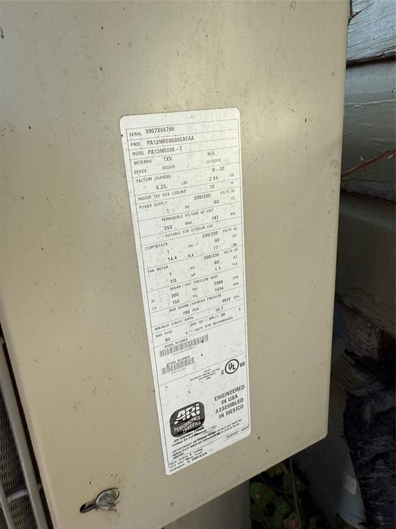 12039 Schroeder Road Dallas, TX 75243 - Photo 19 of 29