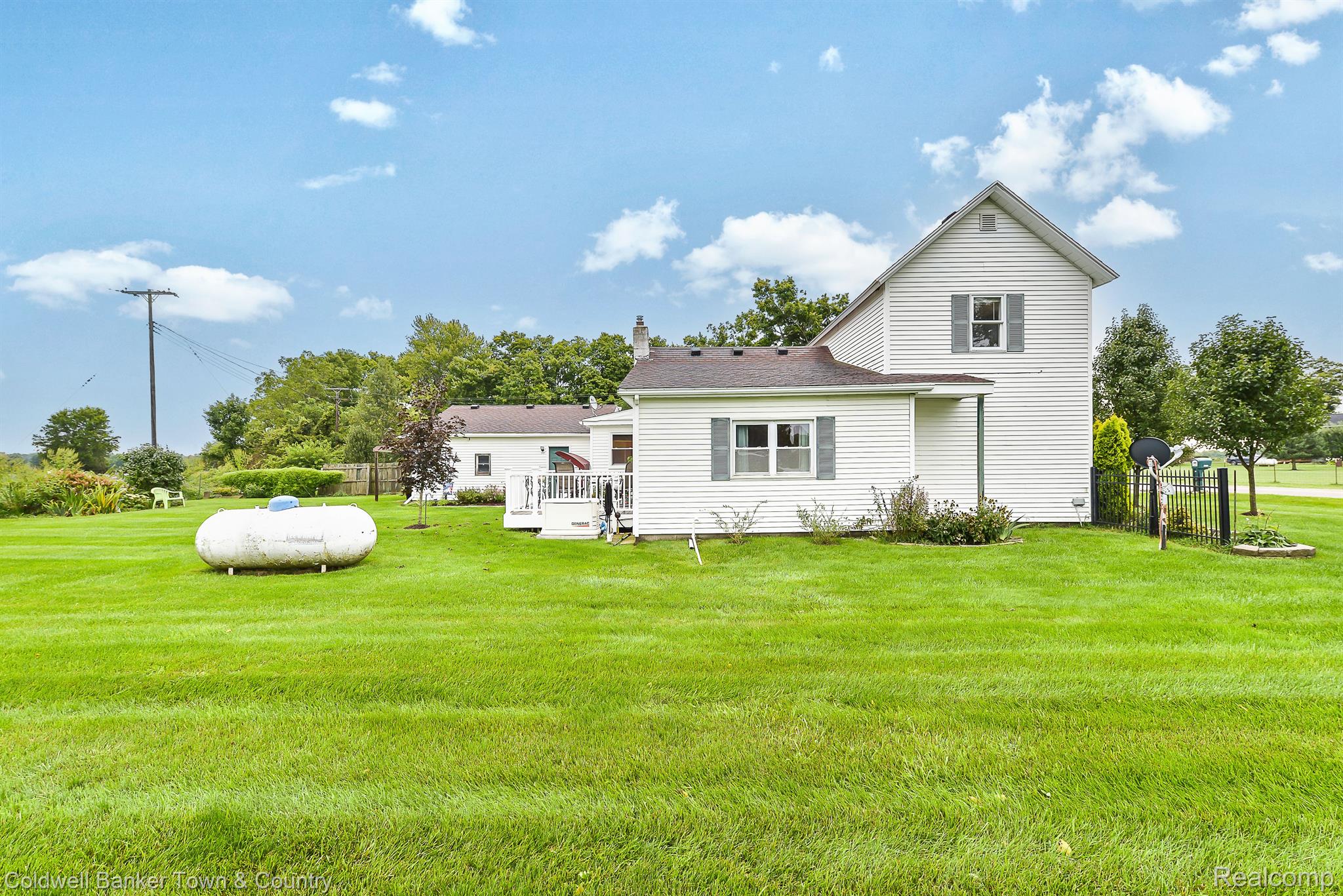 10280 West Iosco Road Fowlerville, MI 48836 - Photo 4 of 47 Gallery Image 4