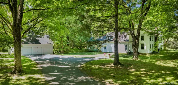 $1,300,000 | 64 South Quaker Hill Road, Pawling, NY 12564